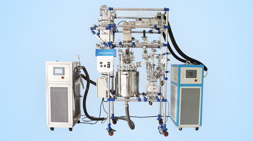 What are the main uses of the reactor heating and cooling unit? (Image 1)