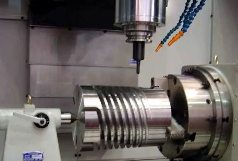 Why do machine tool spindles require chillers? - CNC chiller unit (Image 1)